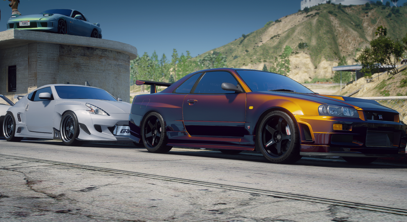 r34 and 370z.PNG